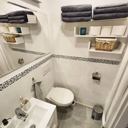 公寓 Przytulny Turkus 琴斯托霍瓦